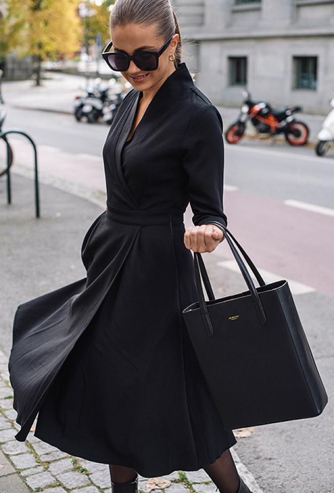 HiiL Studio Bertine Dress Black kjole